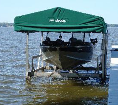 Schmidt Boat Lifts & Docks Inc. - Kaukauna, WI. Outdoor Furniture Store