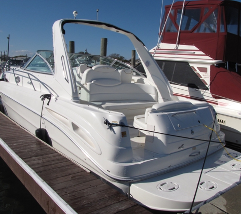 Riteway Marine Solutions - West Babylon, NY. 340 Sea Ray