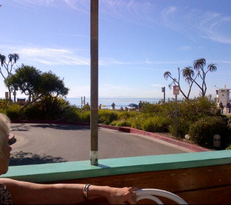 Greeter's Corner Restaurant - Laguna Beach, CA