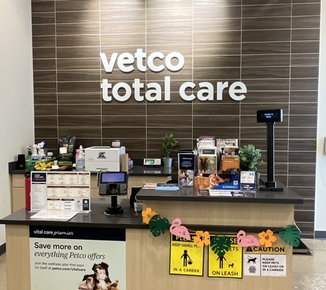 Vetco Total Care Animal Hospital - Chicago, IL