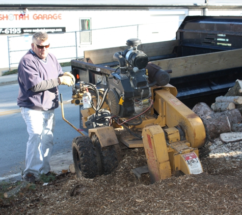 Lake Country Landscaping Inc - Delafield, WI