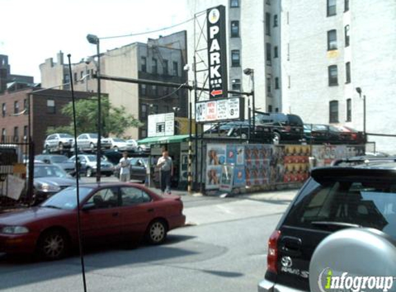 Henry Street Parking - Brooklyn, NY