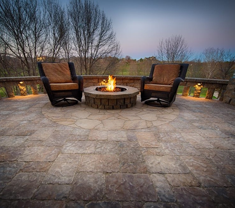 Sewell Landscape & Holiday Lighting Contractor - Omaha, NE