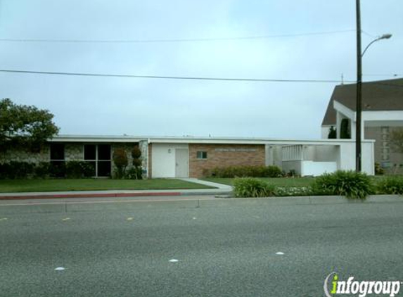 Saints Simon and Jude Catholic Church - Huntington Beach, CA