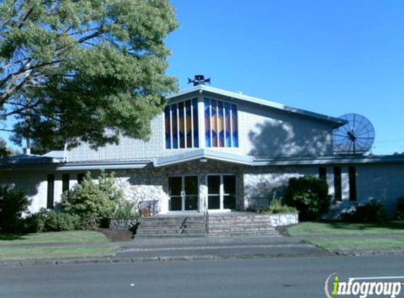 Seventh Day Adventist Church - Salem, OR