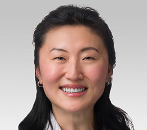 Lucy Fu, MD - Chicago, IL