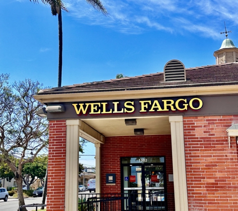 Wells Fargo Bank - San Diego, CA