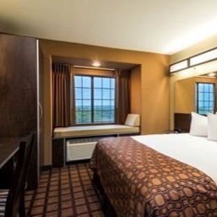 Microtel Inn & Suites by Wyndham San Antonio by Seaworld - San Antonio, TX