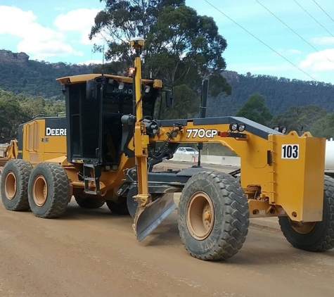 SRS Excavations & Earthworks - Rock Forest, NSW
