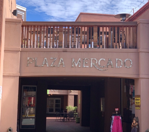 Santa Fe Arcade & Leasing Office - Santa Fe, NM