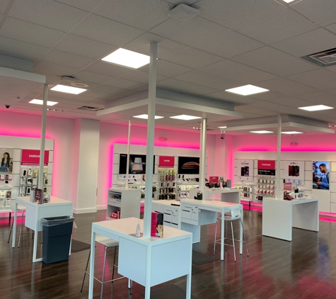 T-Mobile - Tomball, TX