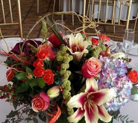 S.F. Falconer Florist Inc - Port Washington, NY