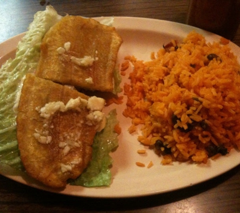 Borinquen Restaurant - Chicago, IL