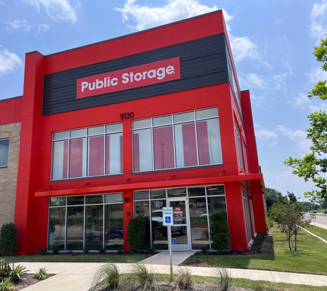 Public Storage - Dallas, TX