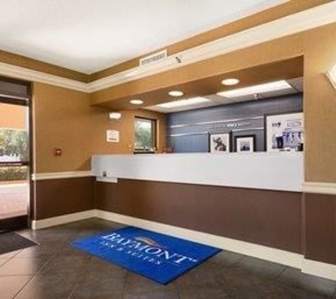 Baymont Inn & Suites - Mary Esther, FL