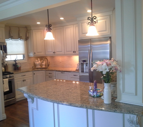 Galant Kitchens - Deer Park, NY