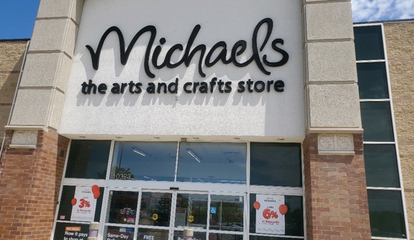 Michaels - The Arts & Crafts Store - Highland, IN