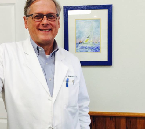 James M Robinson Md - Madisonville, LA