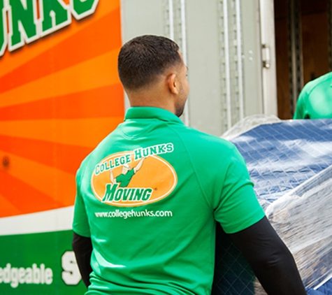College Hunks Hauling Junk and Moving - Tampa, FL