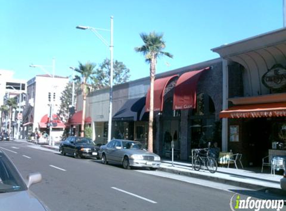 Davantage Boutique - Beverly Hills, CA