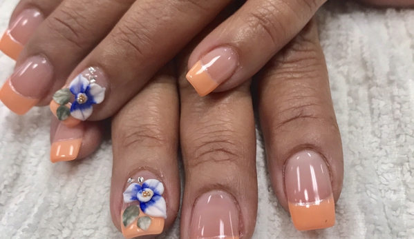 Diamond Nails & Spa - Lawrence, MA