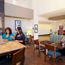 Hampton Inn & Suites Winnie - Motels