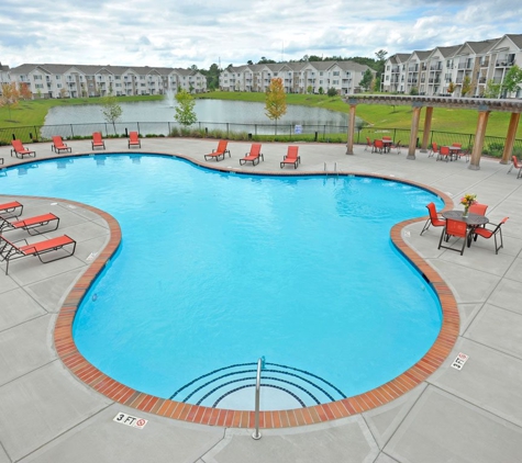 Killian Lakes Apartments & Townhomes - Columbia, SC