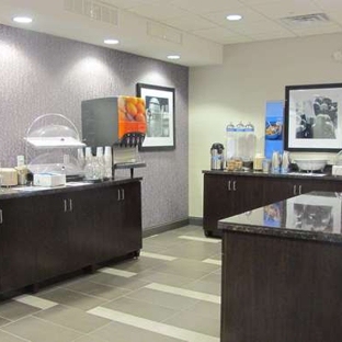 Hampton Inn by Hilton Leesville Fort Johnson - Leesville, LA