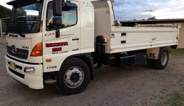Shane Cameron Excavator Hire - Westbrook, NSW