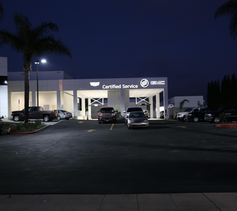 Alexander Collision Center - Oxnard, CA