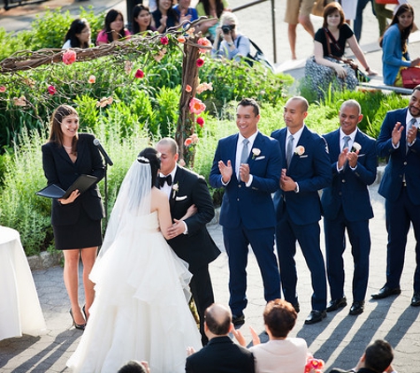 Officant NYC - New York, NY. Battery Park Gardens wedding with flower arc