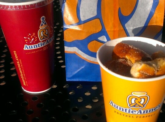 Auntie Anne's - Nashua, NH