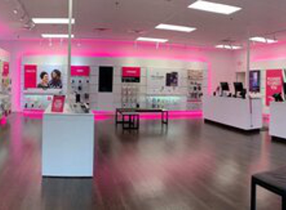 T-Mobile - Harwich, MA