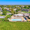Acclaim at Hinsdale Lake