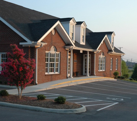 James D Reynolds DDS Ltd - Roanoke, VA