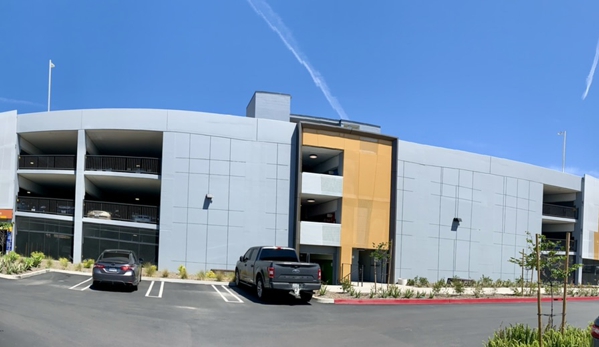 Kaiser Permanente Health Care - San Diego, CA. Parking,  April 26, 2022