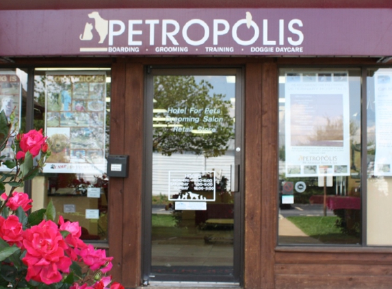 Petropolis - Chesterfield, MO