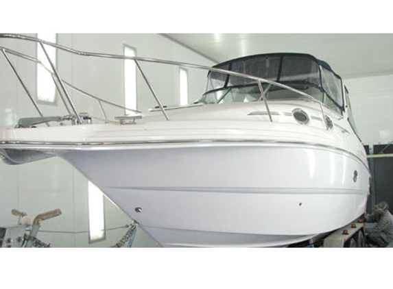 J.R.T Truck Refinishers - Braeside, VIC