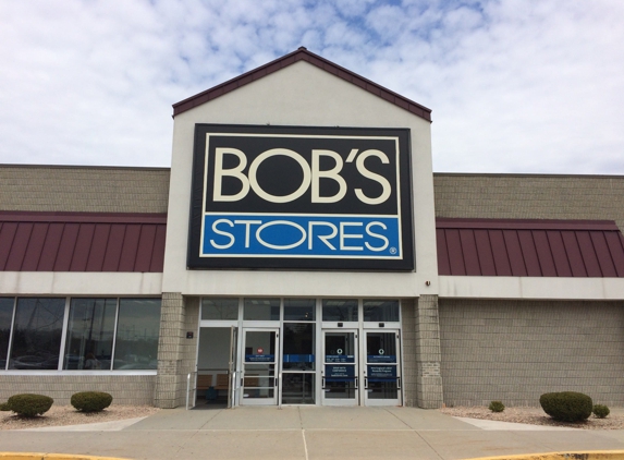 Bob's Stores - Waterford, CT