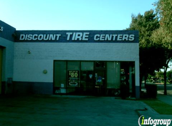 Discount Tire Centers - Fullerton, CA