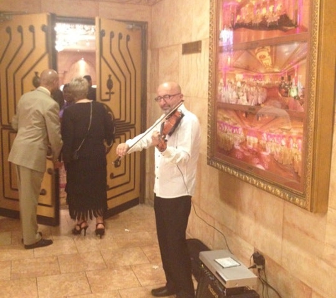 La Banquets-Le Foyer Ballroom - North Hollywood, CA