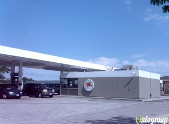 Mobil - Des Plaines, IL