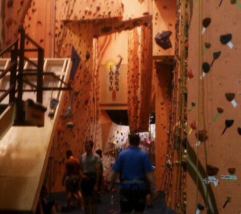 Earth Treks Climbing Center - Columbia, MD