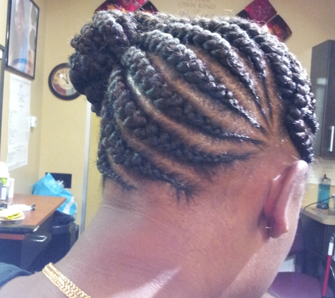 Hadja African Hair Braiding - Tempe, AZ