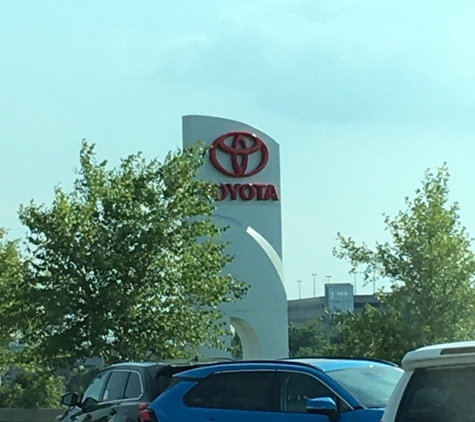 Springfield Toyota - Springfield, VA