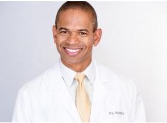 Dennis R. Holmes, MD, FACS - Beverly Hills, CA