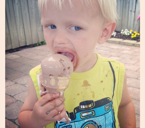 Ice Cream Station - Horicon, WI