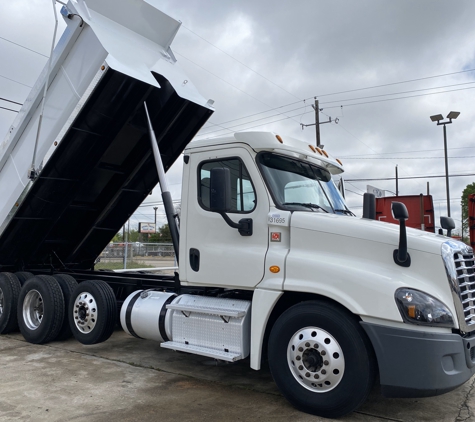 Lake Creek Trucking - Heber City, UT. Hauling Dirt, Rocks, Sand, Gravel, Mulch