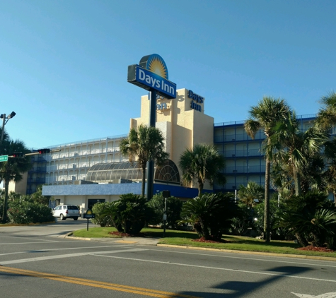 Days Inn by Wyndham Panama City Beach/Ocean Front - Panama City Beach, FL