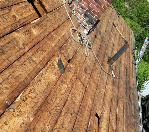 Renovestors Roofing - Malden, MA
